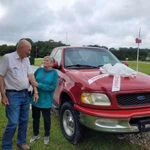 Meet your Posher, Linda